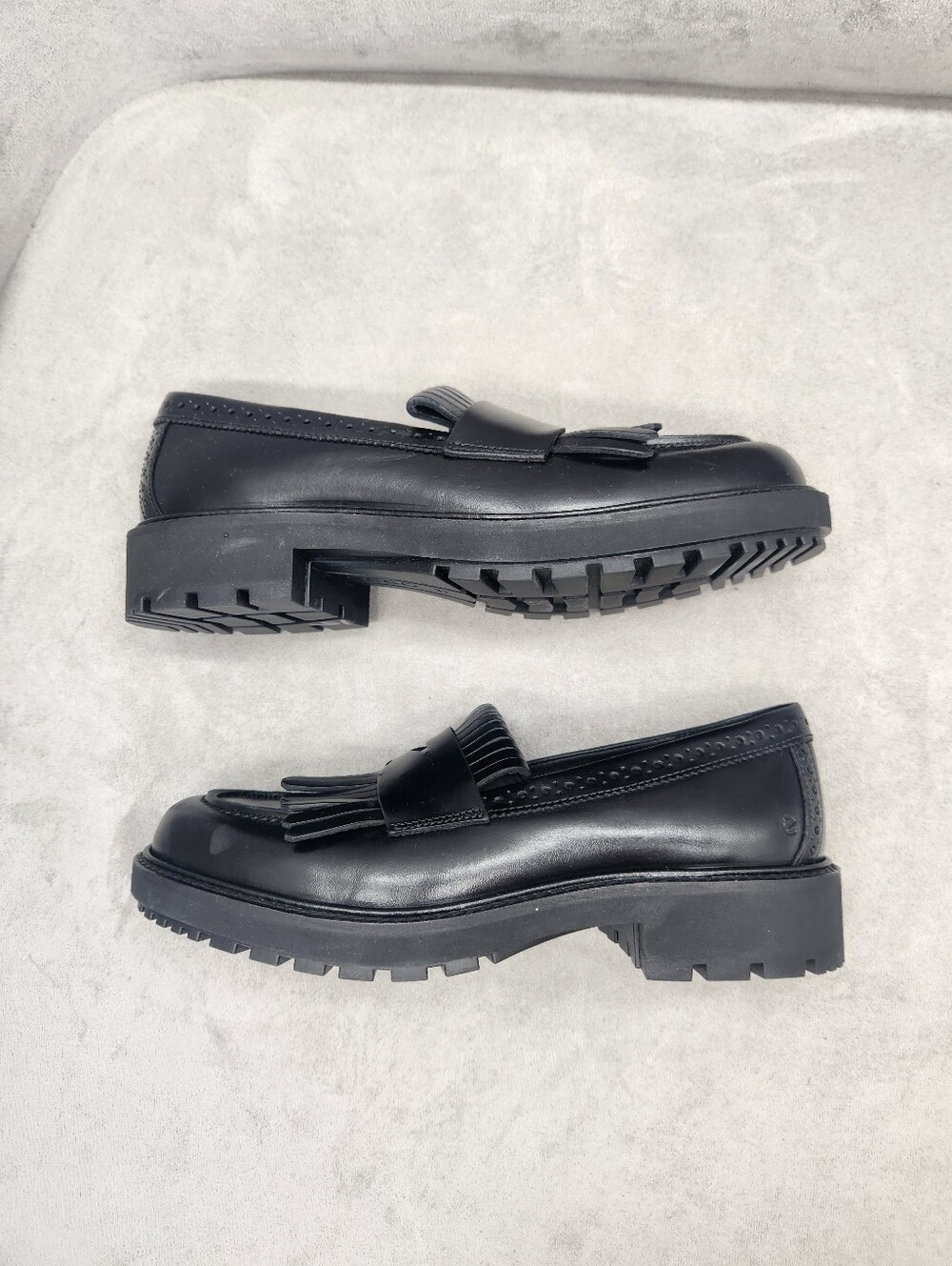 Ecco Loafers Women's 10.5 Black Leather Metropole Oslo Kiltie Lug Sole New $185